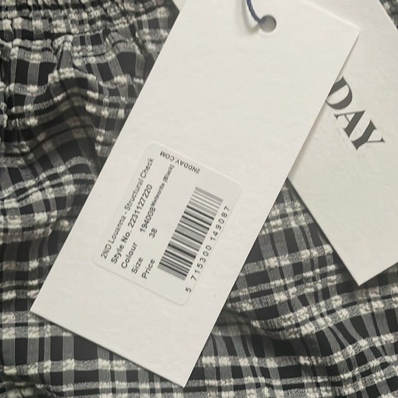 2NDDAY dress - Picture 10 of 10